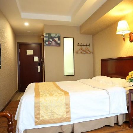 Greentree Inn Heilongjiang Harbin Zhongyang Street Business Hotel Εξωτερικό φωτογραφία