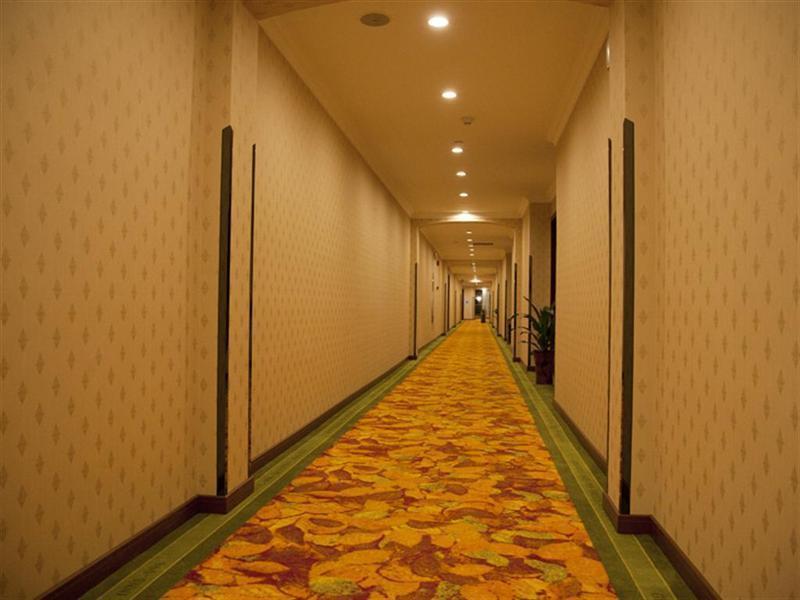 Greentree Inn Heilongjiang Harbin Zhongyang Street Business Hotel Εξωτερικό φωτογραφία