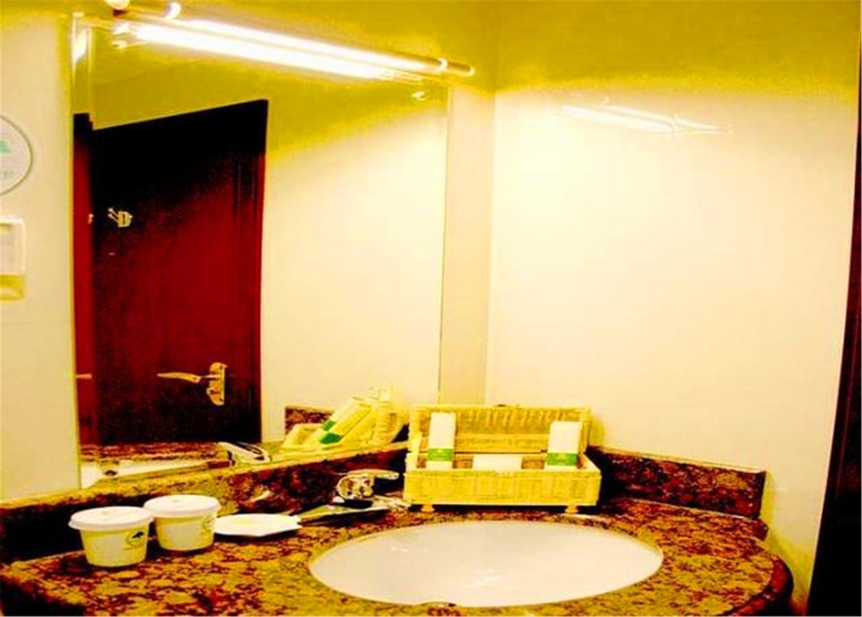 Greentree Inn Heilongjiang Harbin Zhongyang Street Business Hotel Εξωτερικό φωτογραφία